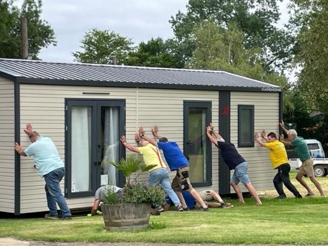 Camping Aux Rives Du Soleil Pont-de-Vaux Exteriör bild
